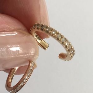 14k yellow gold - Diamond ear cuff